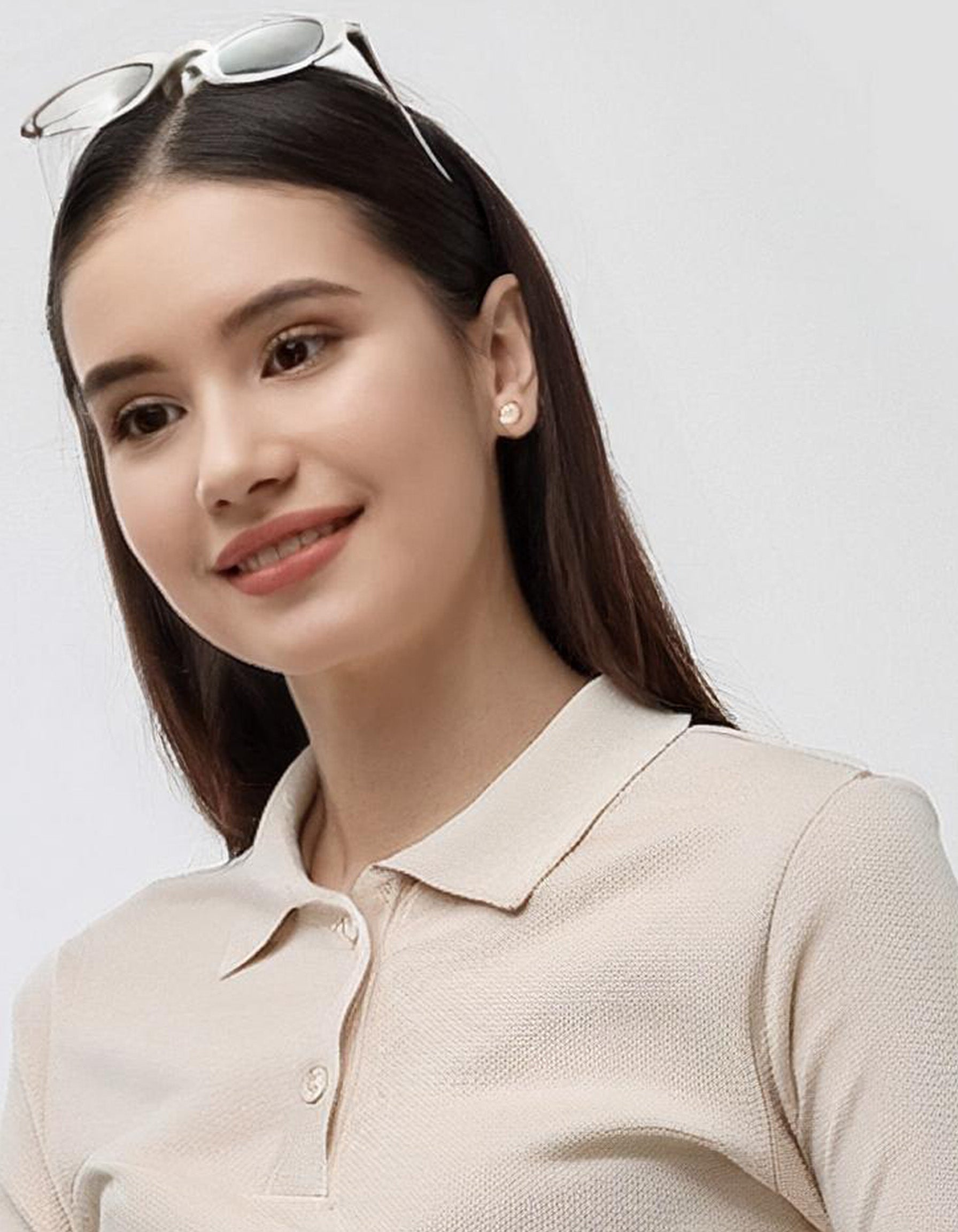 Beige Half-Sleeve Polo Shirt 4