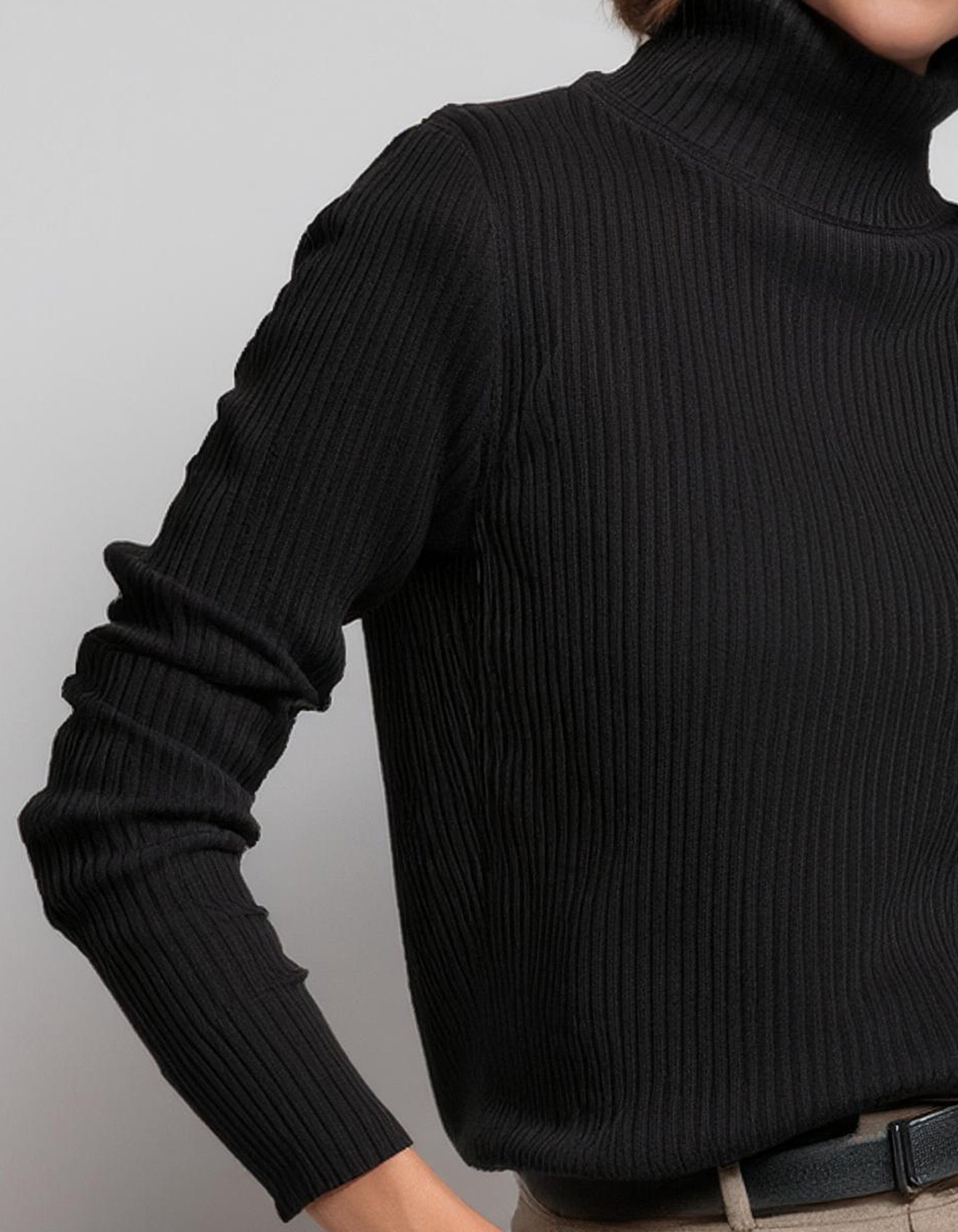Black Classic Turtleneck Sweater 3