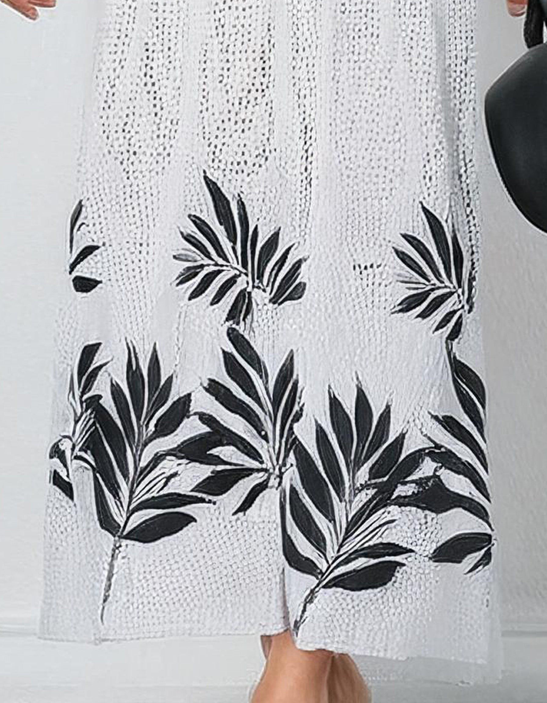 Black and White Contrast Midi Dress 3