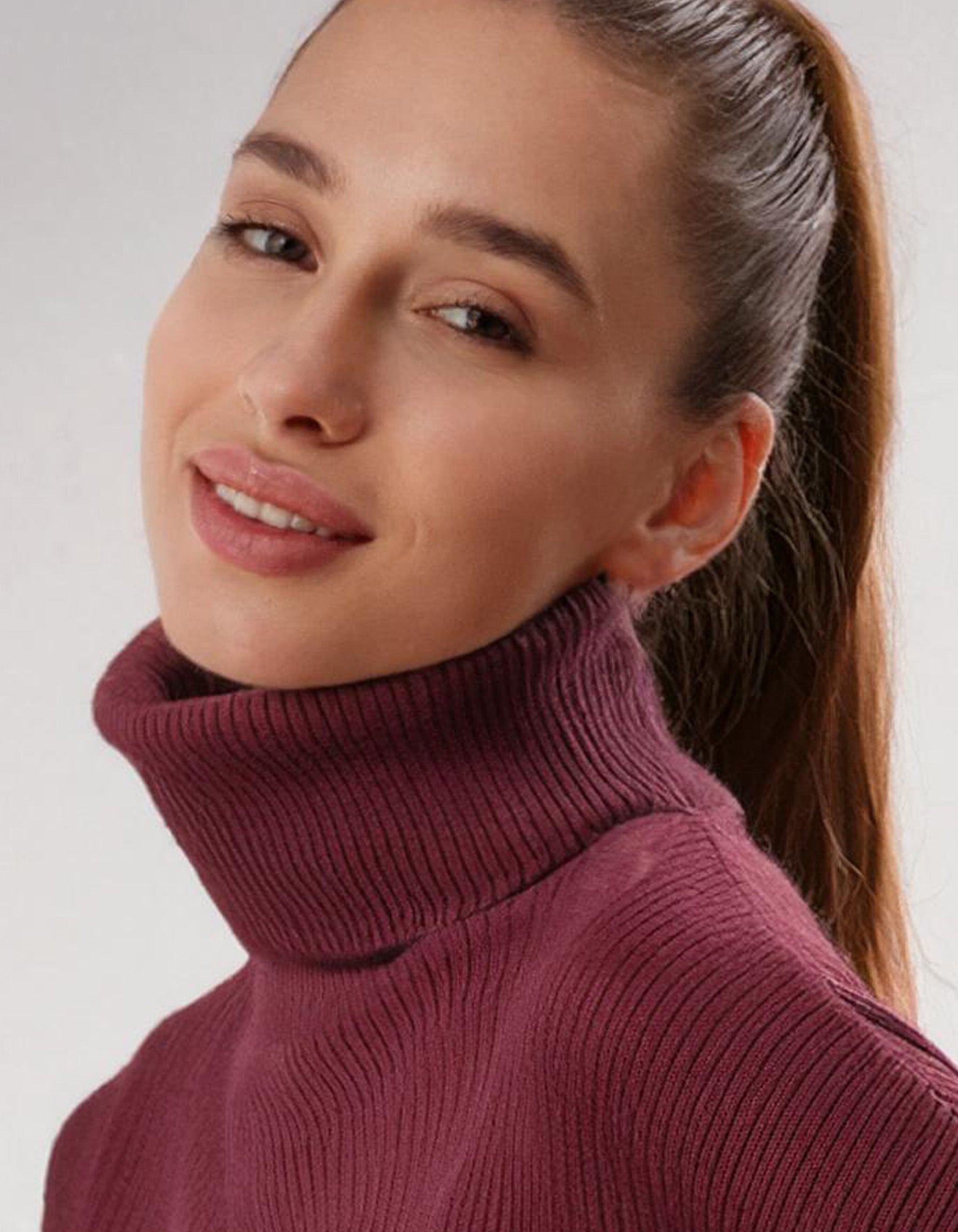 Burgundy Warm Knit Turtleneck 4