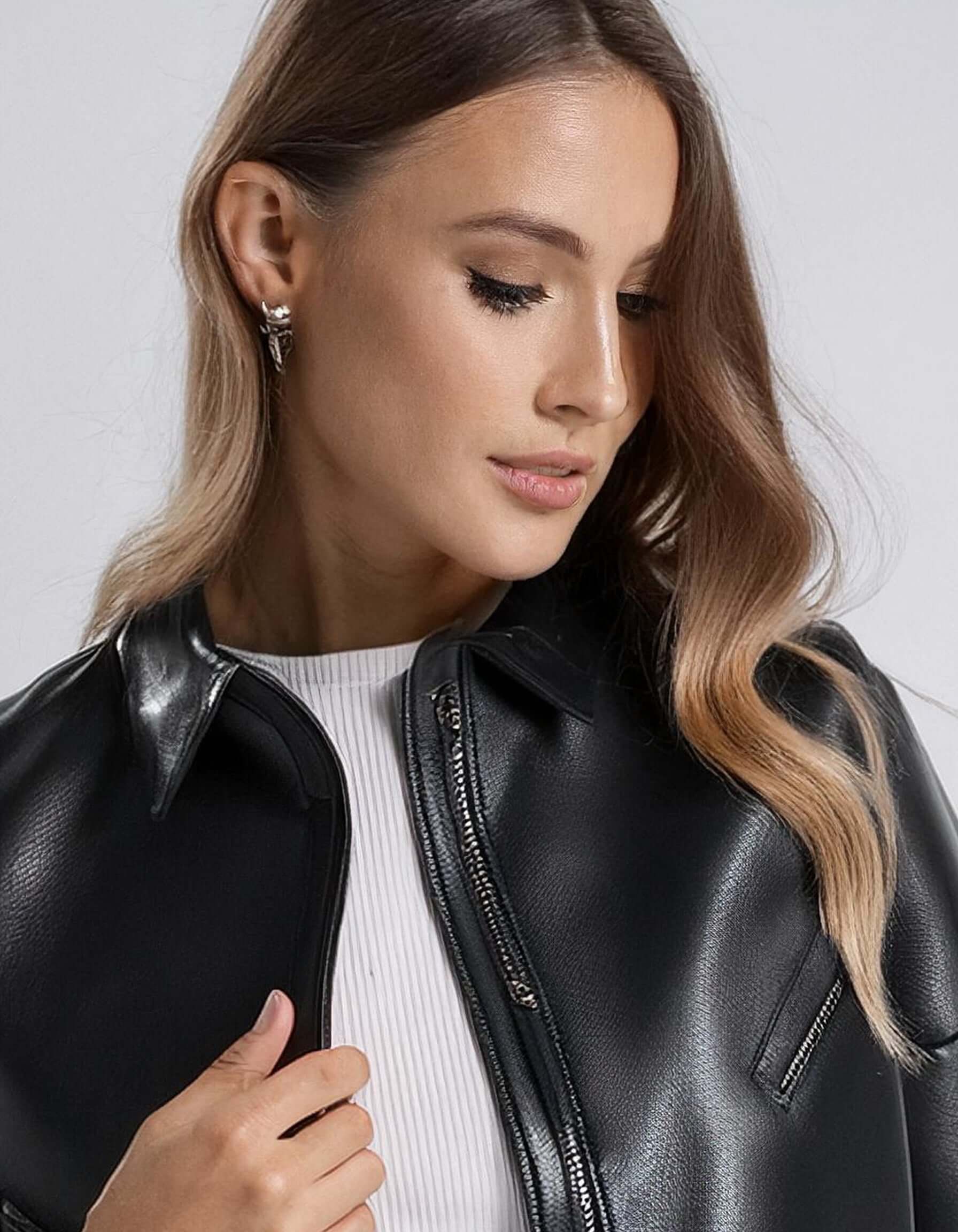 Classic Black Crop Leather Jacket 4