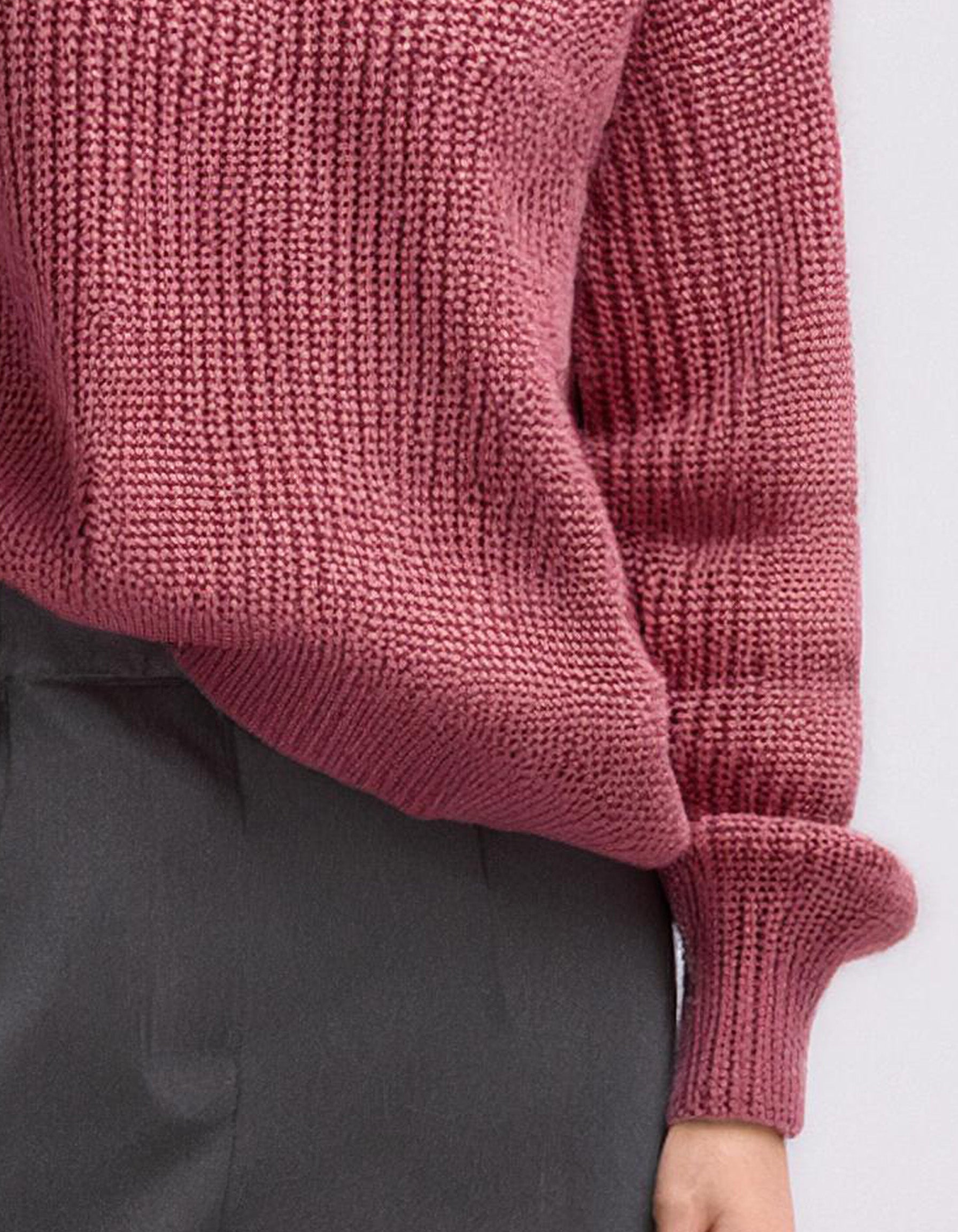 Dark Red Cable Knit Pullover 3