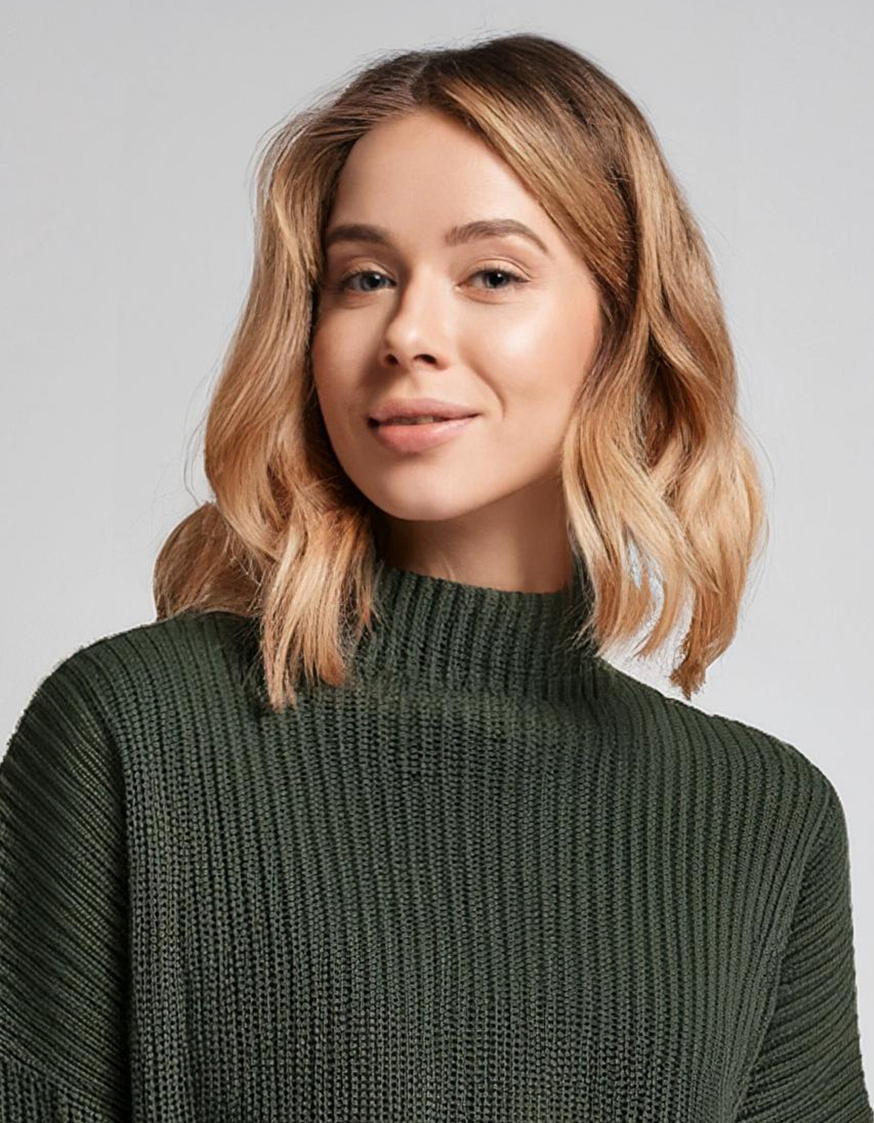 Forest Green Classic Pullover 4