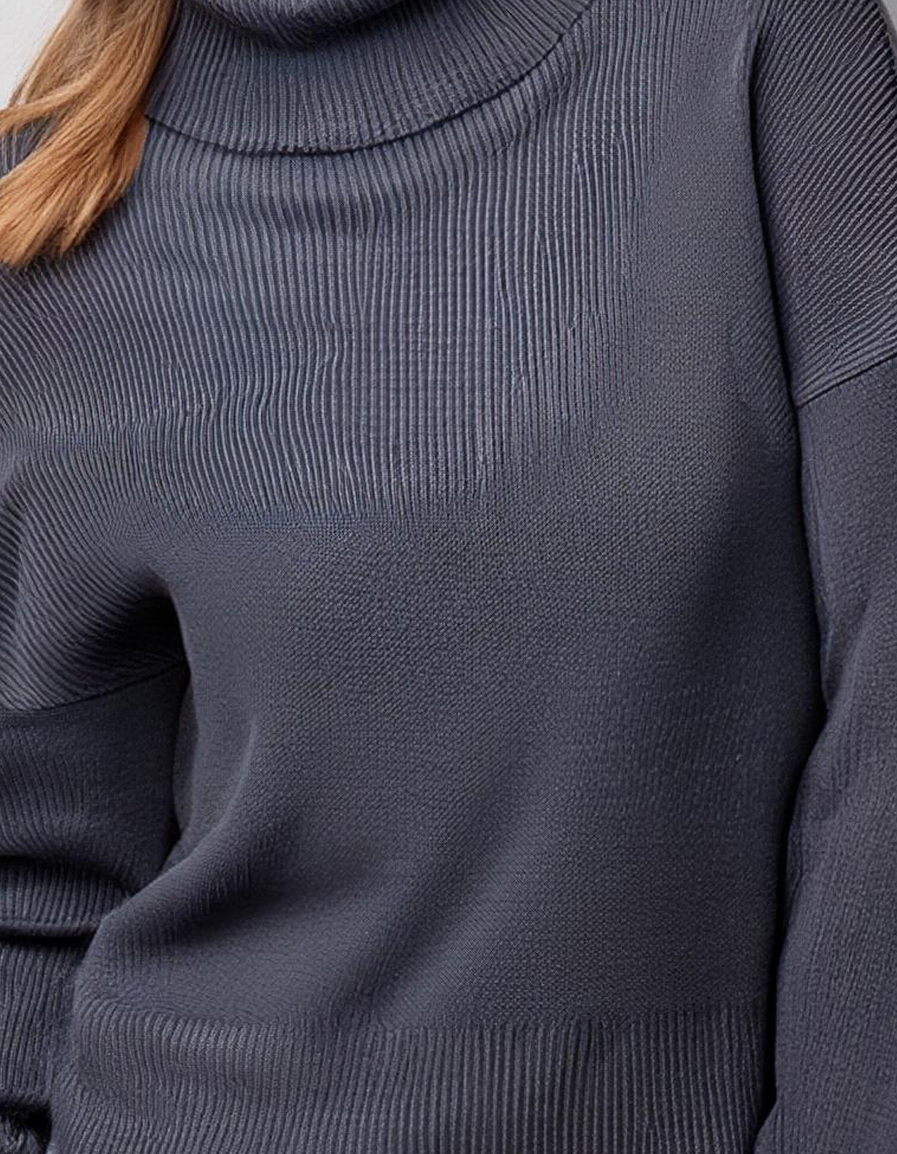 Heather Grey Classic Turtleneck Sweater 3
