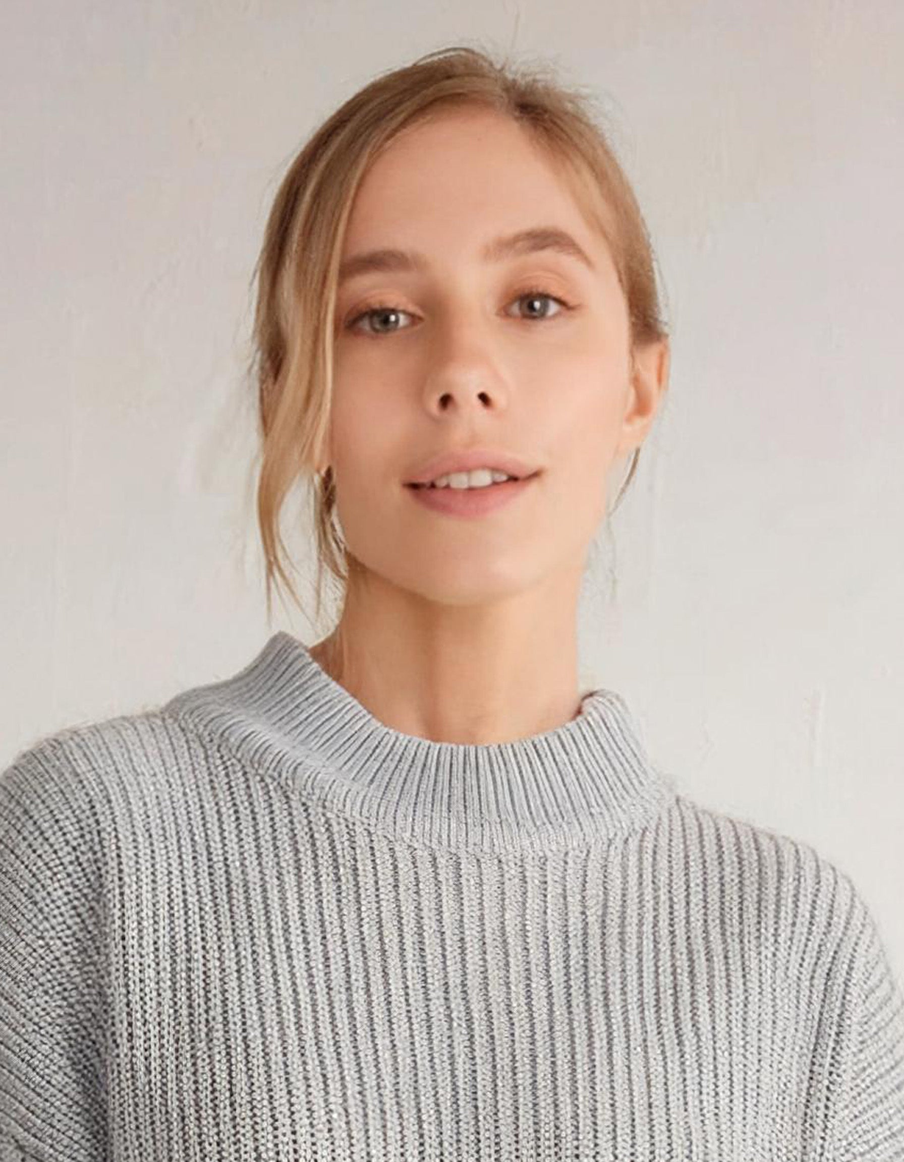 Heather Grey Crewneck Sweater 4