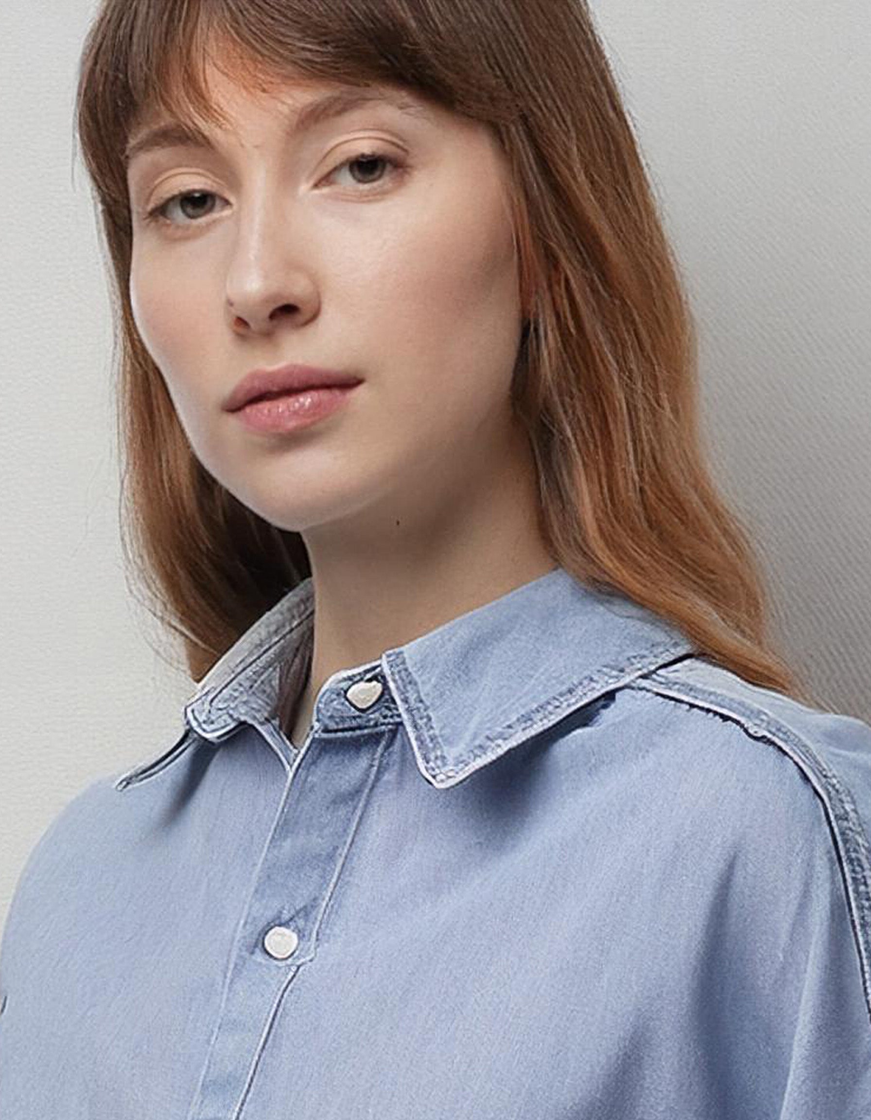 Light Blue Chambray Lightweight Denim Shirt 4