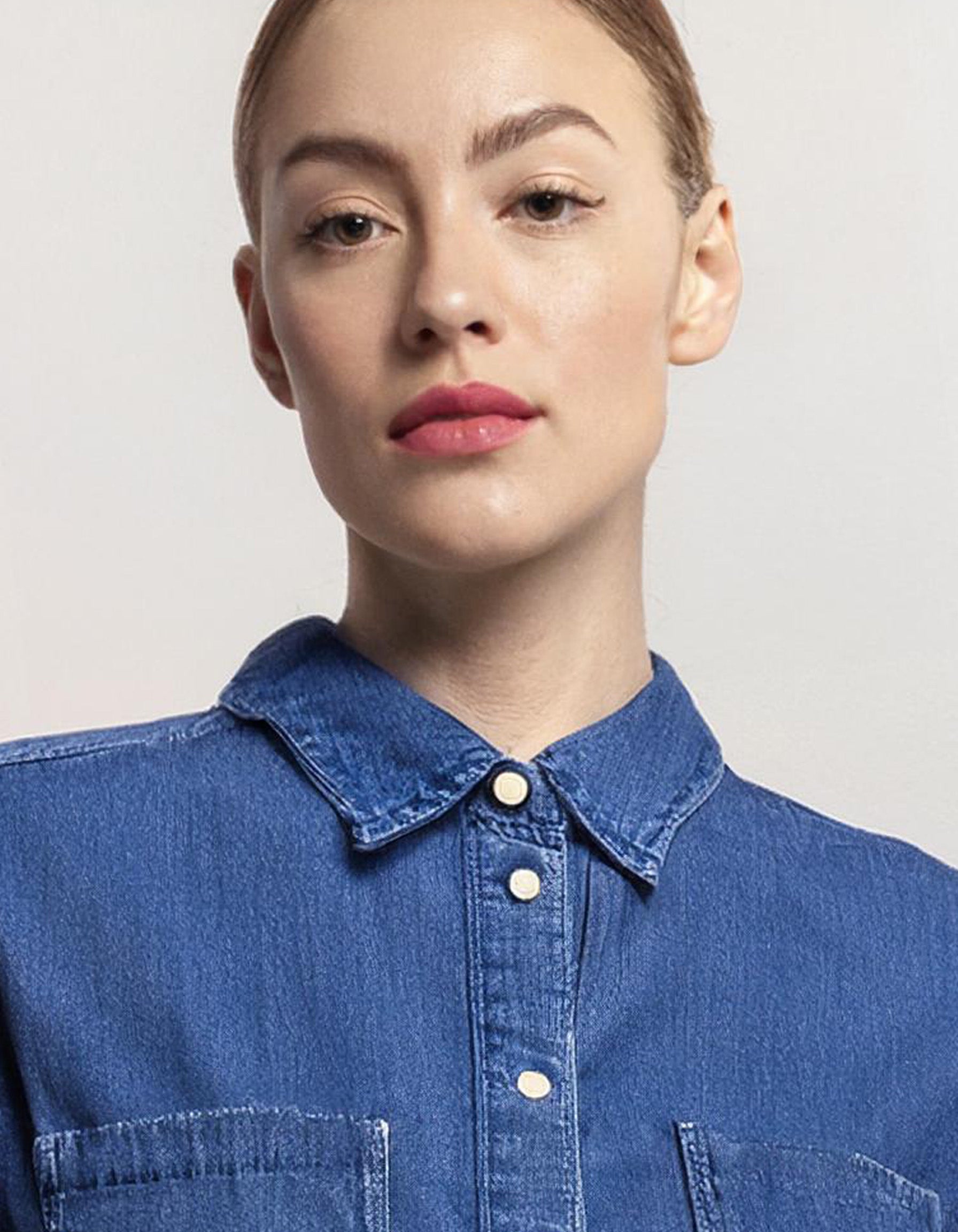 Medium Blue Sleeveless Denim Shirt 4