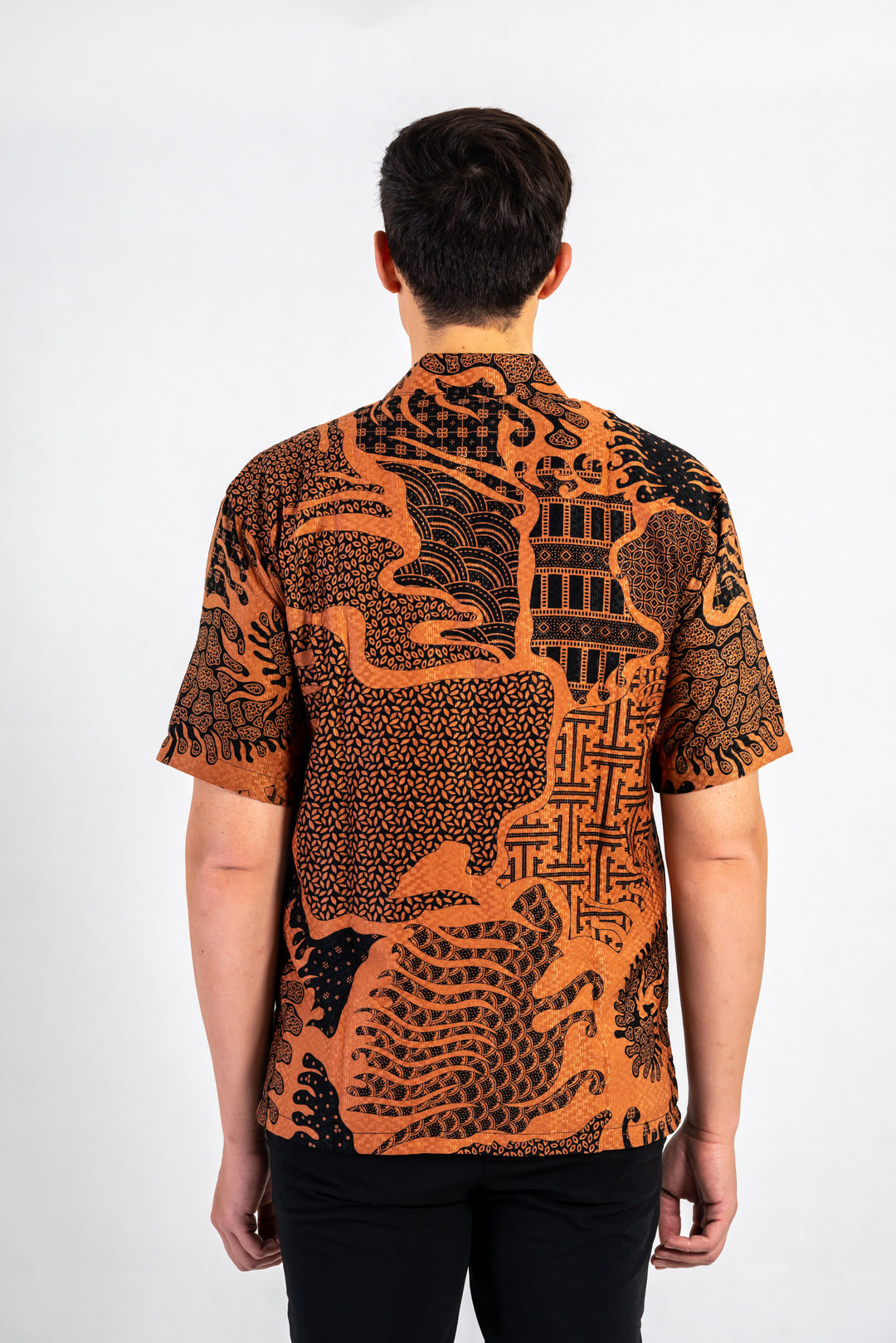 Men's Batik Shirt - Legacy | Short Sleeves 1