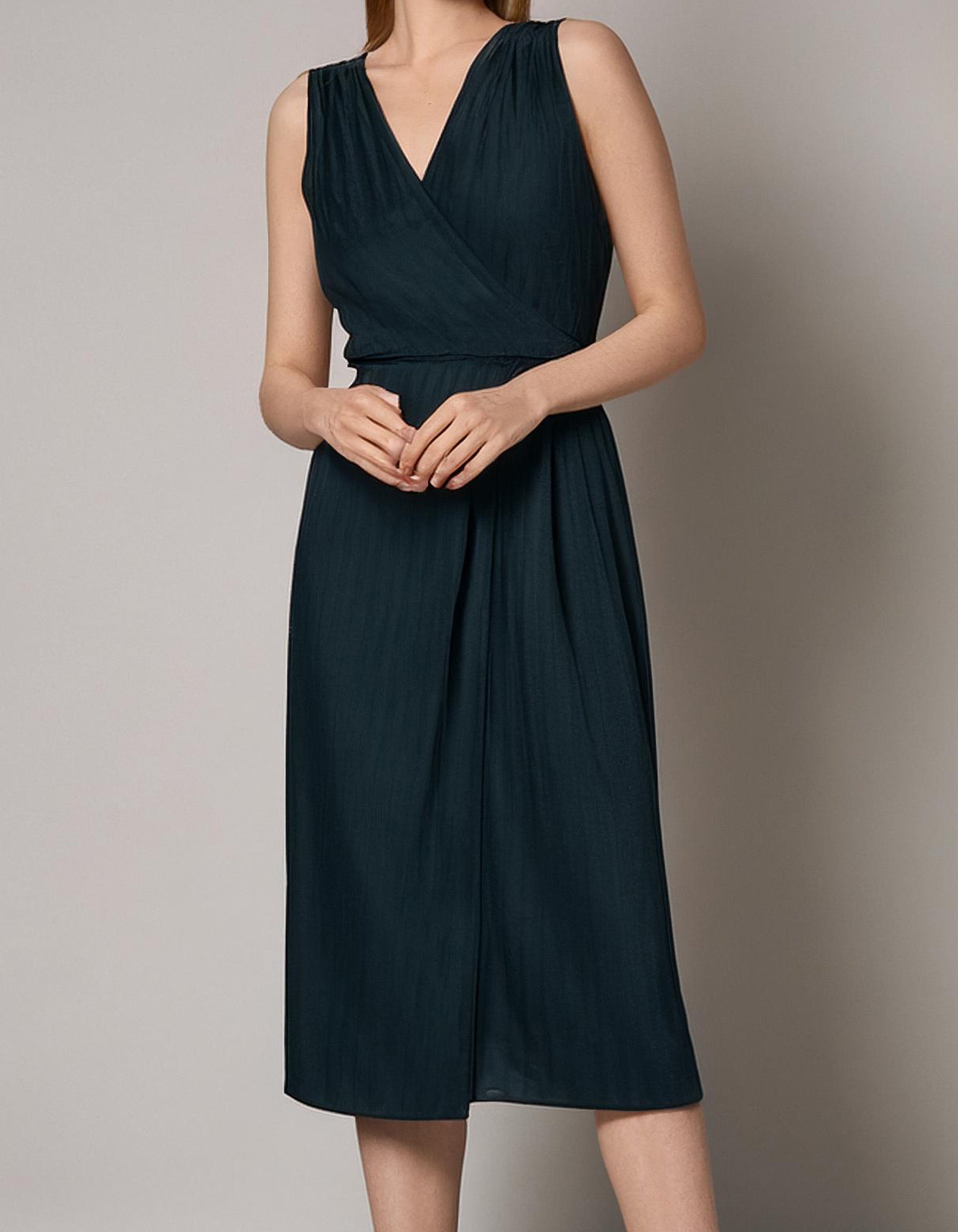 Midnight Blue Sleeveless Midi Dress 2