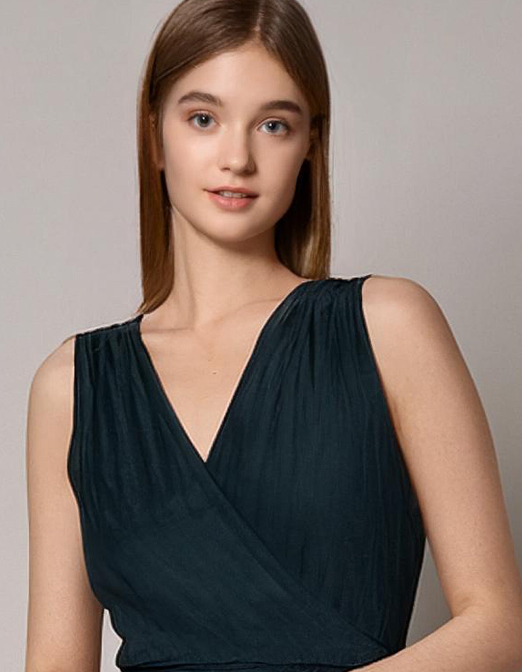 Midnight Blue Sleeveless Midi Dress 4