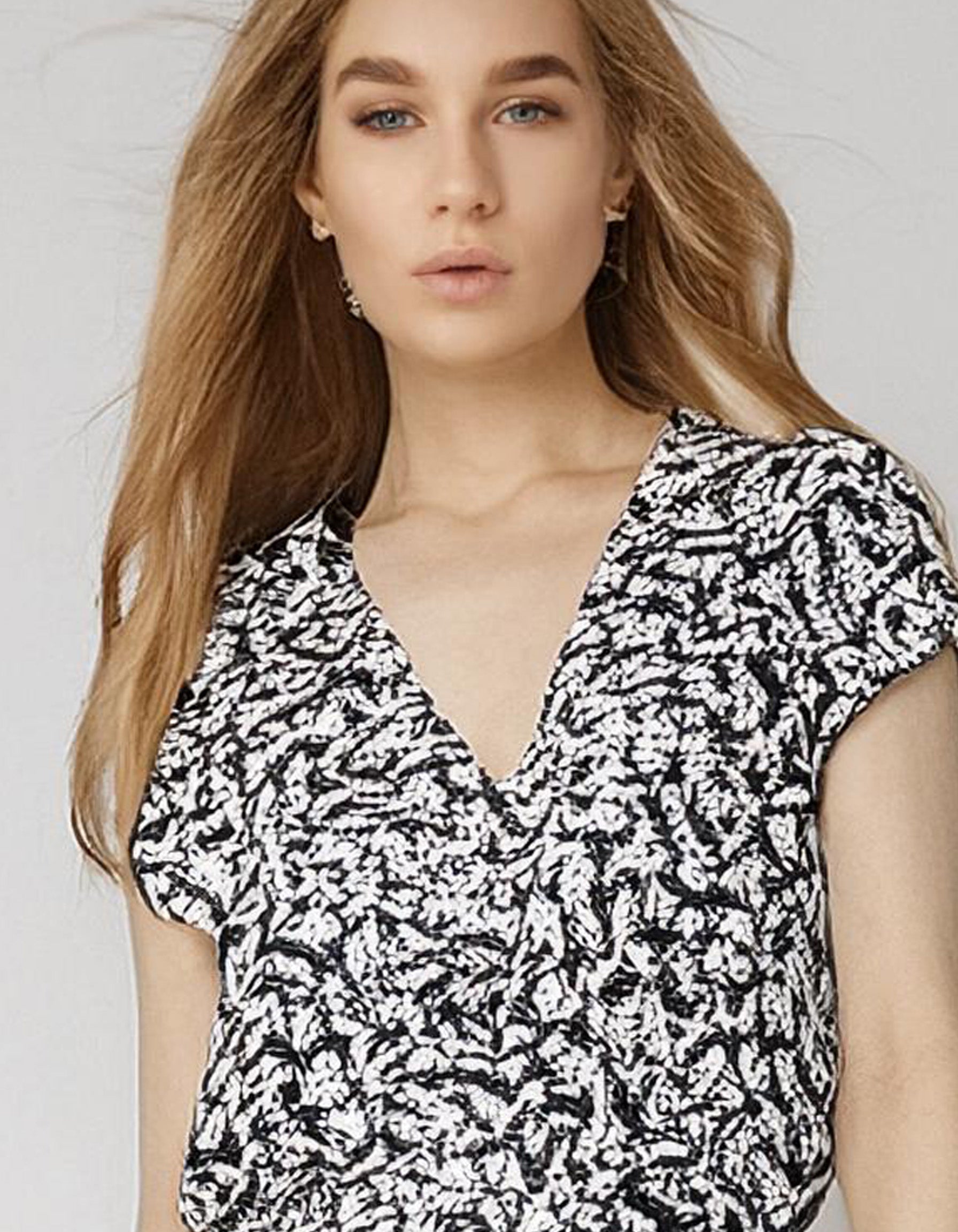 Monochrome Muse Maxi Dress 4