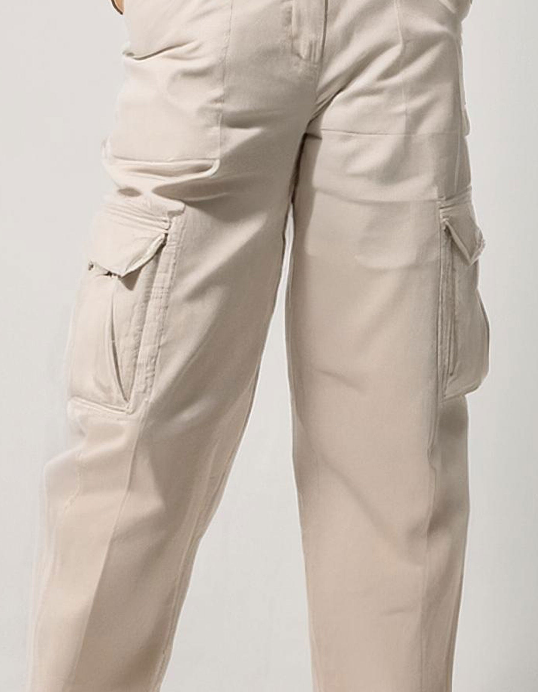 Off-White Cargo Pants 3