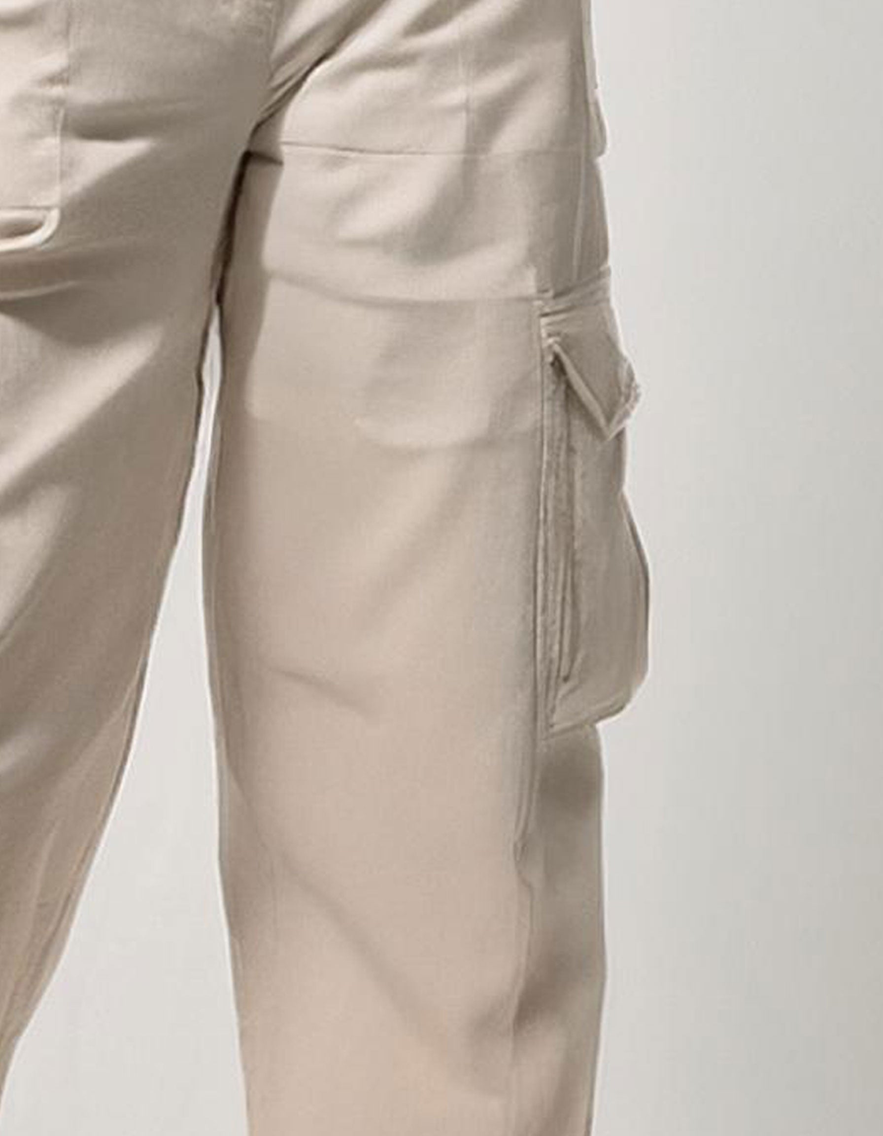 Off-White Cargo Pants 4