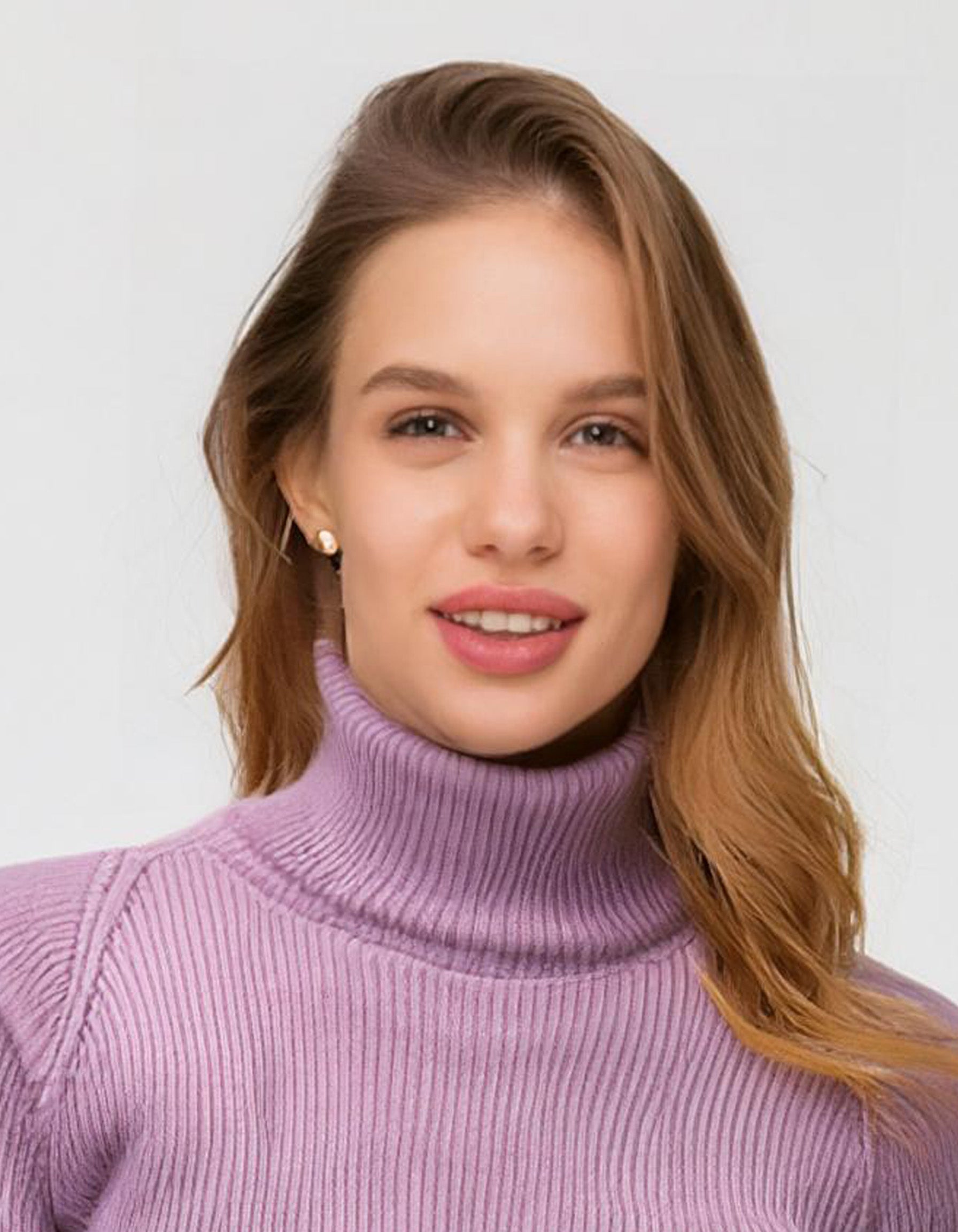 Soft Mauve Knit Turtleneck Pullover 3