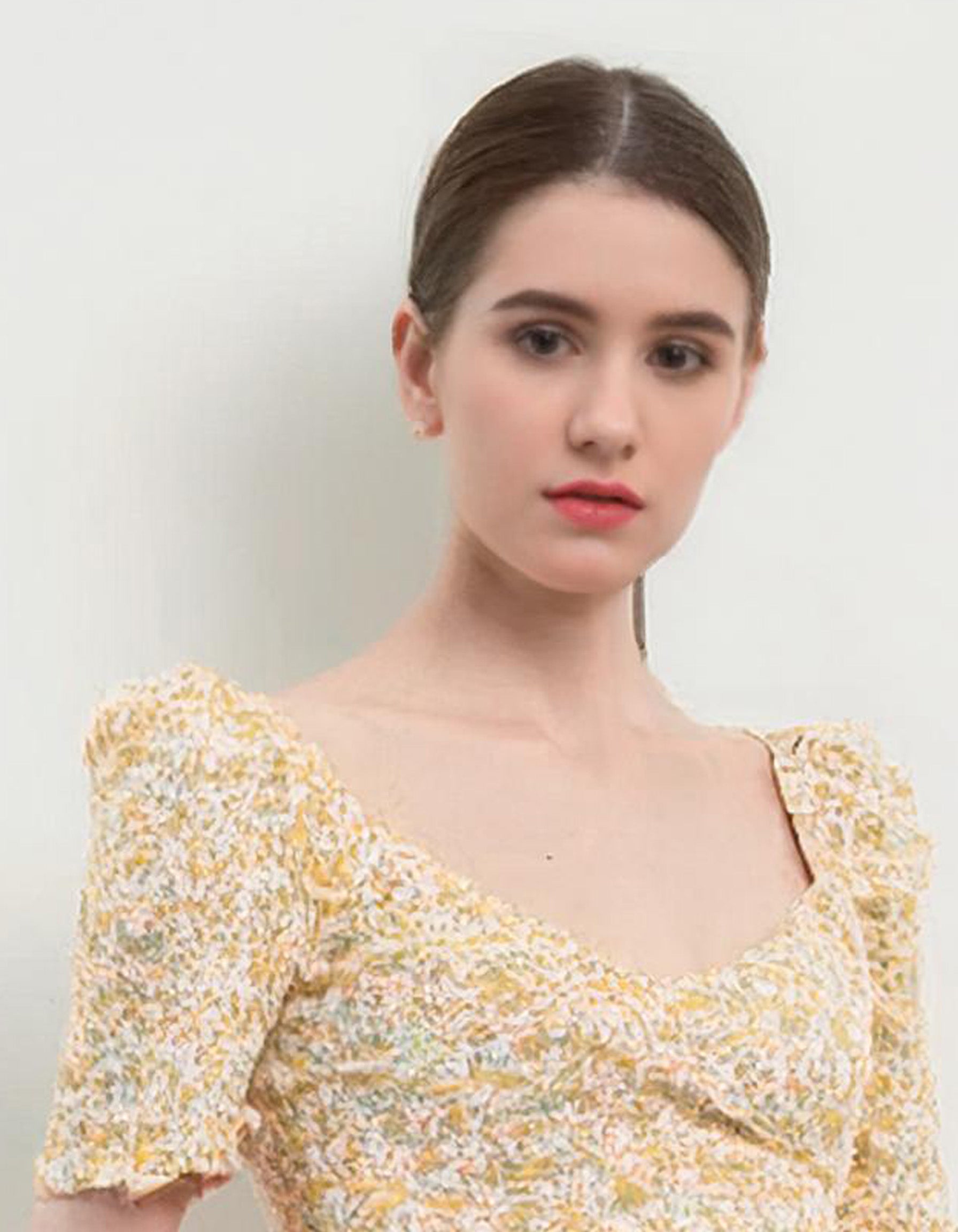 Soft Yellow Summer Midi Dress 4