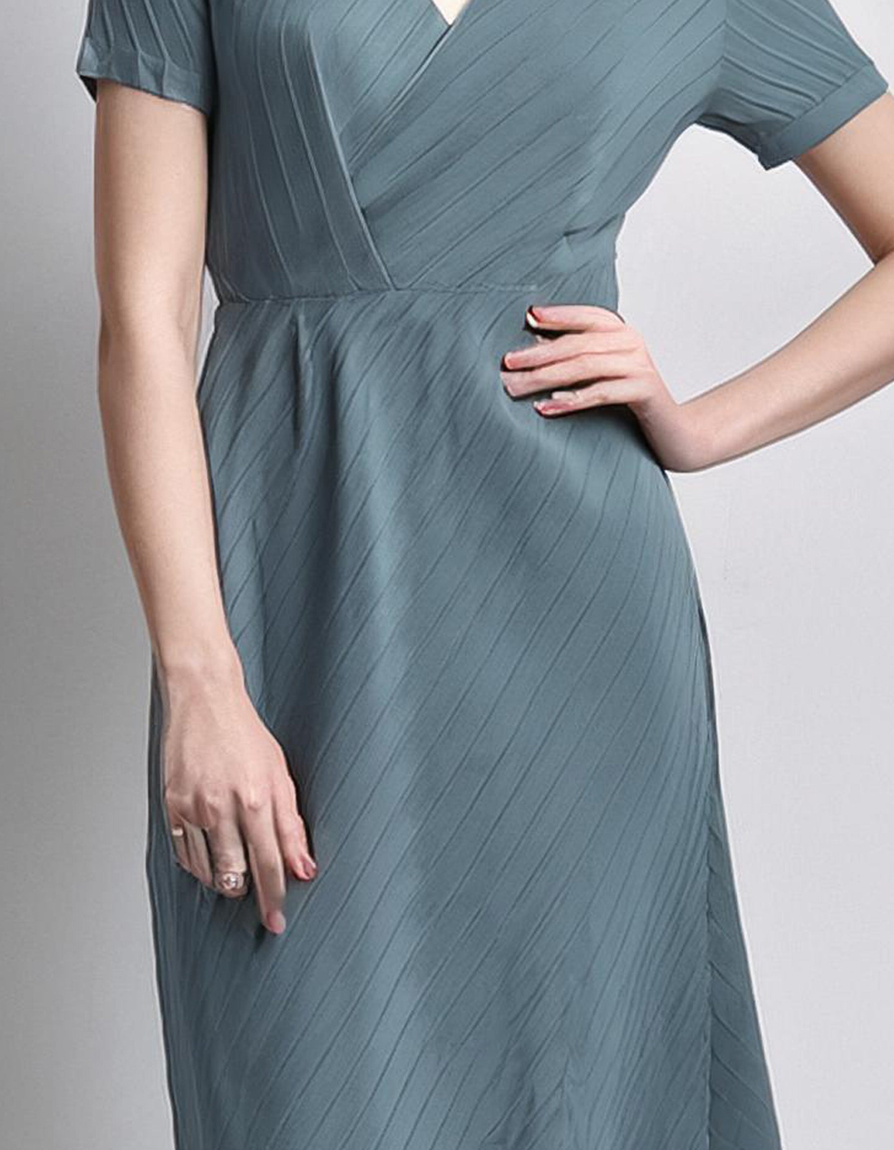 Teal V-Neck Shift Dresses 3