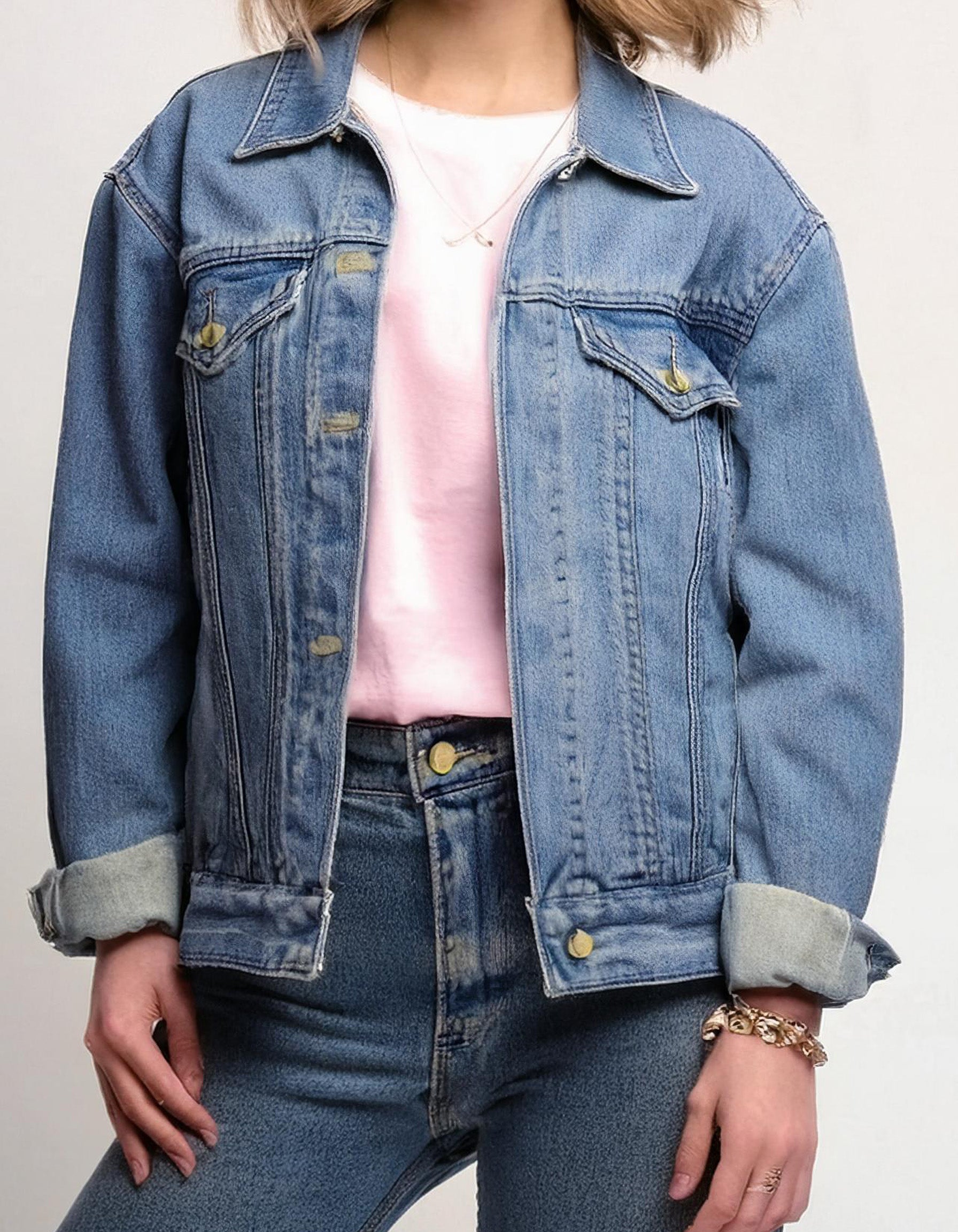 Vintage-Style Blue Denim Jacket 2